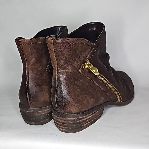 FERGIE ▪︎ MILESTONE BROWN BOOTIES ▪︎ SIZE 8.5 - Picture 6 of 12